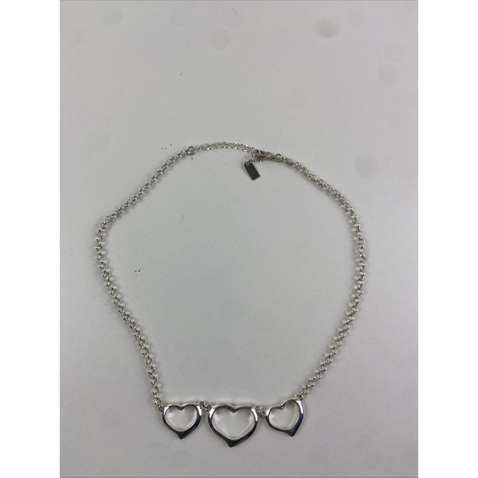Liz Claiborne Liz & Co. Three Heart Silver Tone Necklace 18